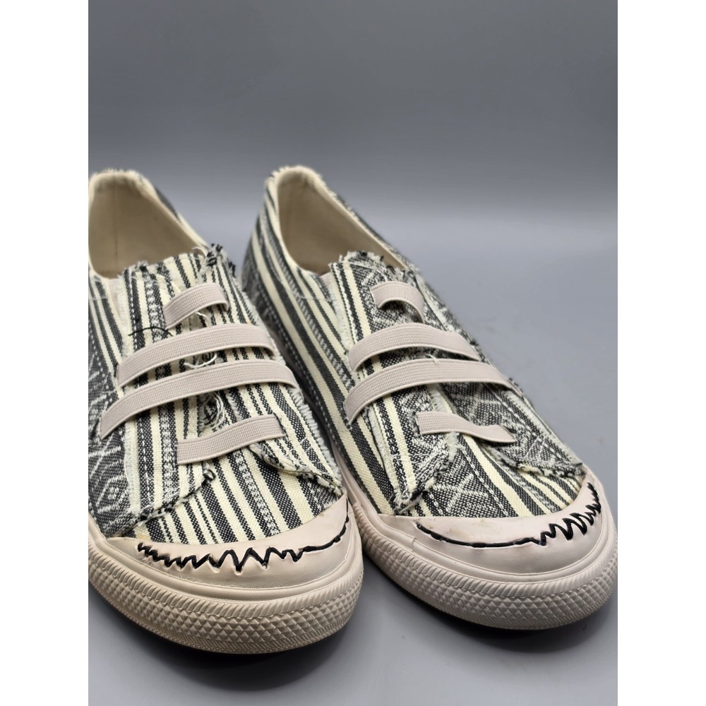 Rock & Candy Trippy Womens Size 8 Black Cream Aztec Stripe Slip On Sneakers